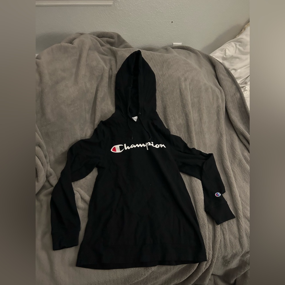 Champion small black hoodie